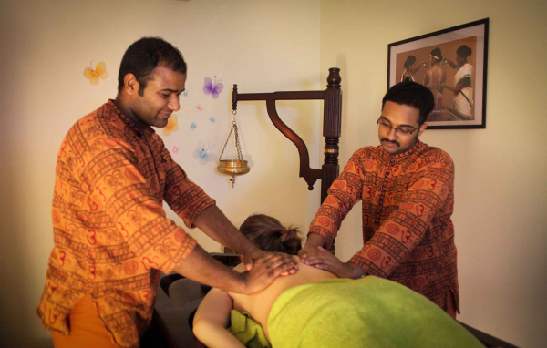 Масляный индийский массаж в четыре руки Санкт-Петербург фото, цена, продажа, купить