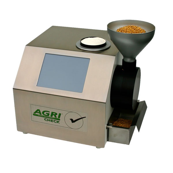 AgriCheck — ИК-анализатор для экспресс анализа цельного зерна, производства компании Bruins Instruments. Он предназначен для анализа зерна, муки и комбикормов по различным параметрам. Доступны три модификации прибора, каждая из которых обладает определенн Воронеж цена, купить, продать, фото
